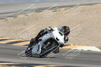 media/Oct-02-2025-Racers Edge (Thu) [[2c91cb6ab3]]/3-B Group/Session 4-Turn 12 (1pm)/